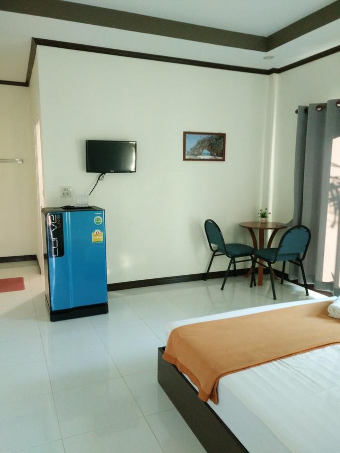 Tha Ma Lai Hotell Langu Eksteriør bilde